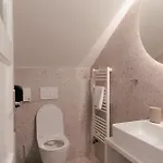 Luxury 2 Bedroom New With Private Parking Apartamento