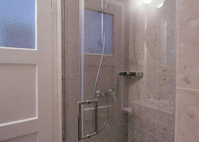 Luxury 2 Bedroom New With Private Parking Apartment Ljubljana